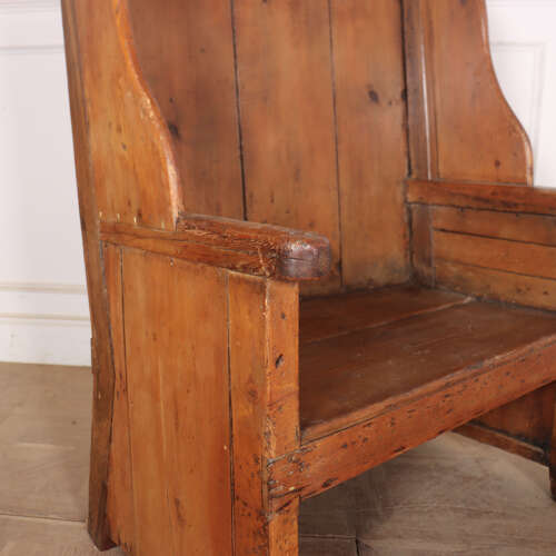 Welsh Pine Settle