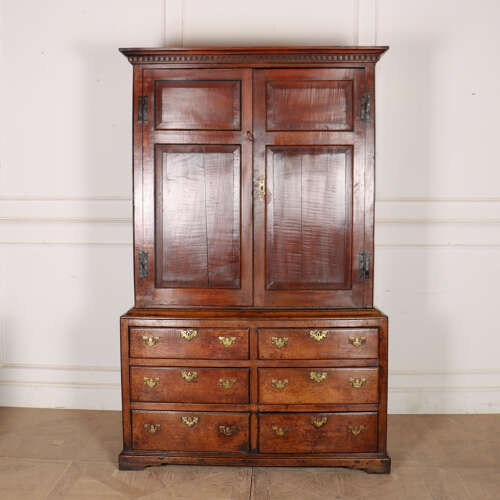English Oak Linen Press
