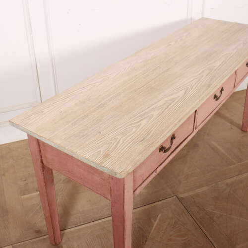 English Painted Server