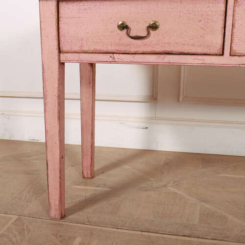 English Painted Server