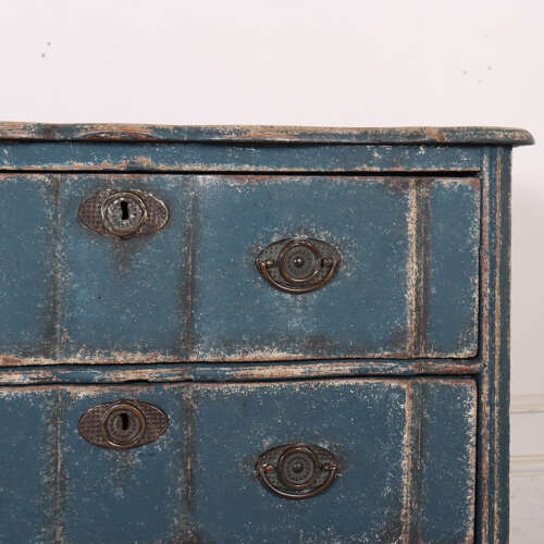 Dutch Serpentine Commode