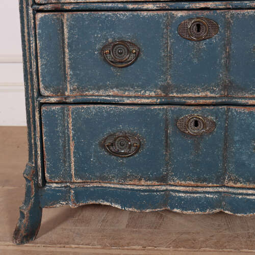 Dutch Serpentine Commode