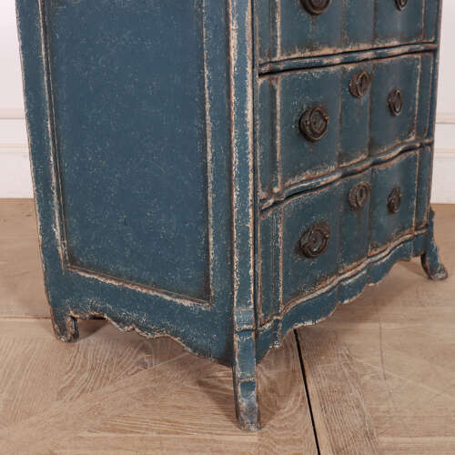Dutch Serpentine Commode