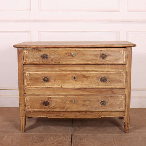 Italian Bleached Commode