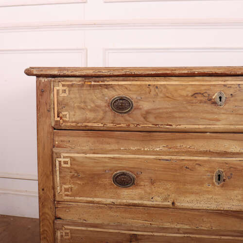 Italian Bleached Commode